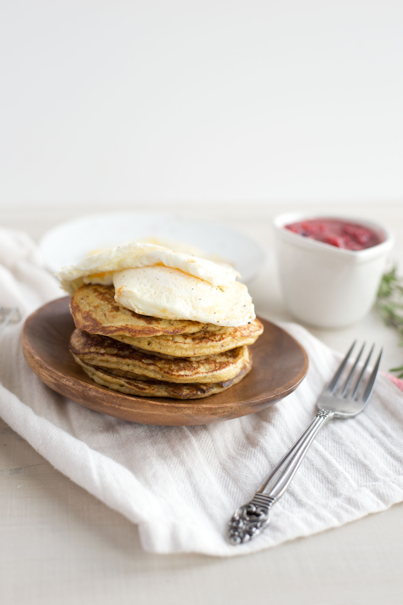 Quick 5 minute blender pancakes with bacon and cheddar. Need I say more?