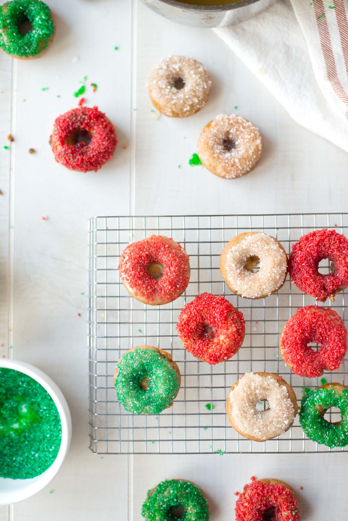 Quick, easy and delicious chai spiced paleo donuts made in less than 20 minutes. 