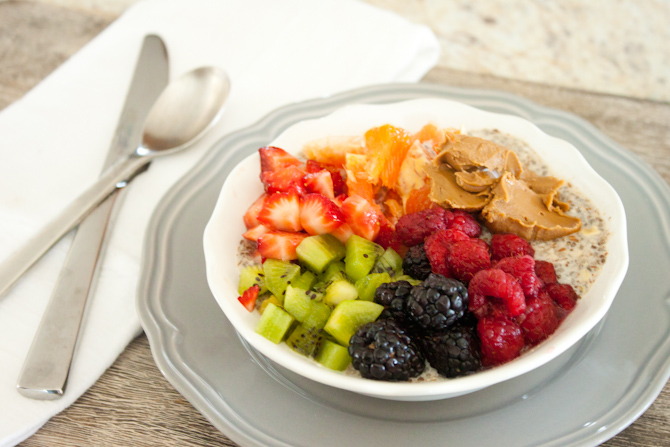Sweet Breakfast Bowl with Chia Seed Porridge | simplerootswellness.com