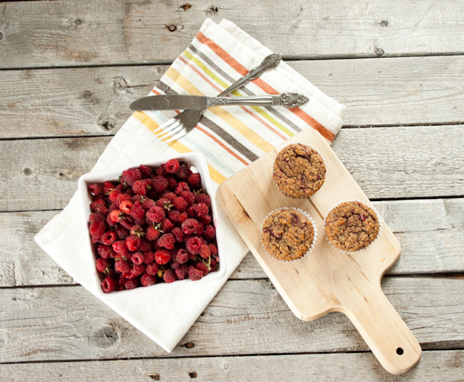 Raspberry Muffins | simplerootswellness.com