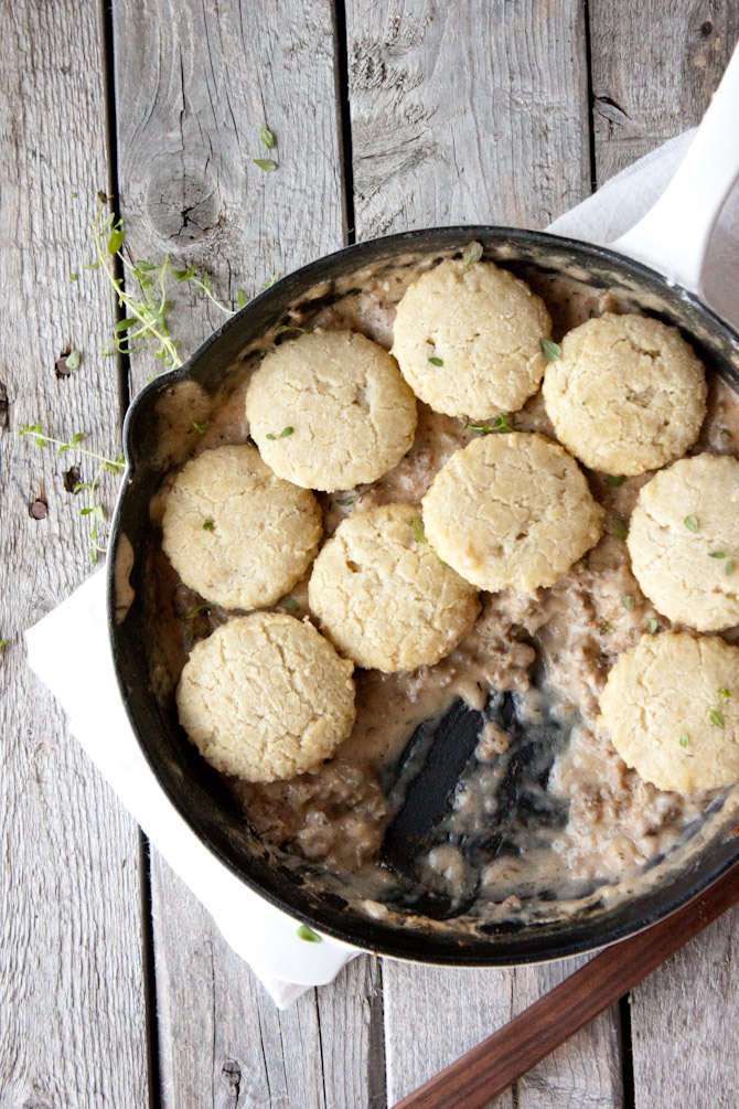 Grain Free Biscuits and Gravy | simplerootswellness.com