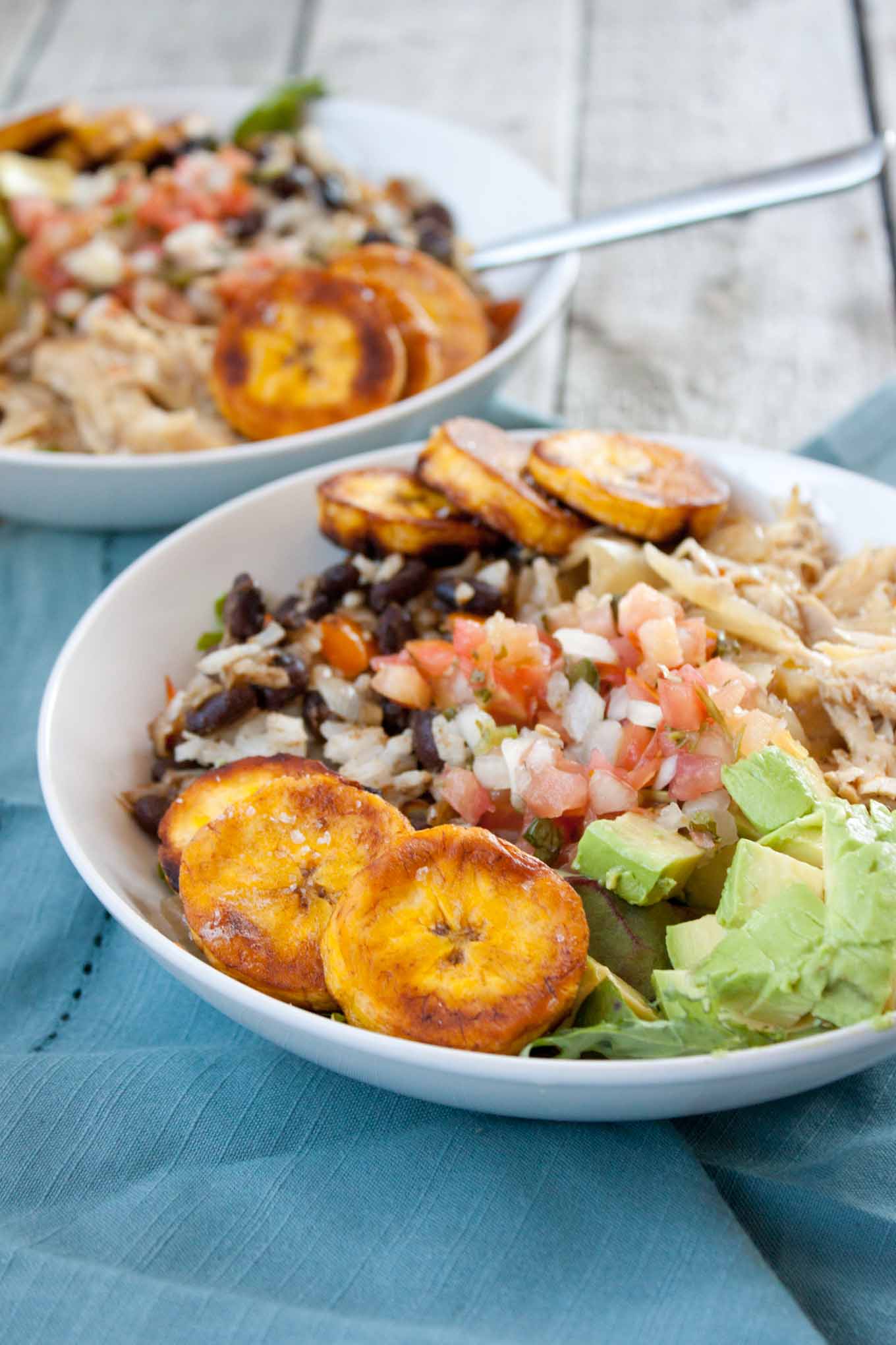 Cuban Salad Bowl | simplerootswellness.com