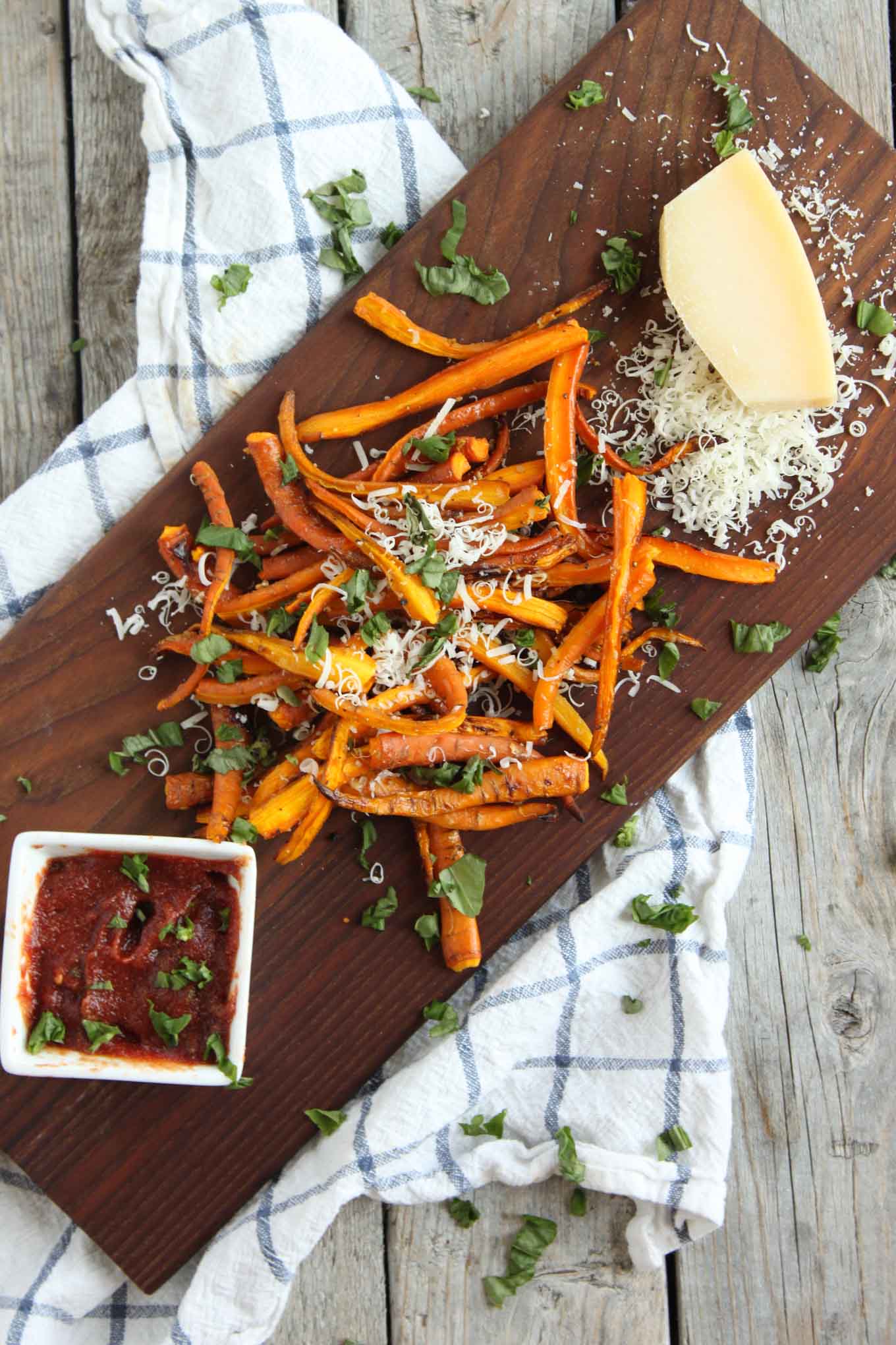 Parmesan Carrot Fries | simplerootswellness.com