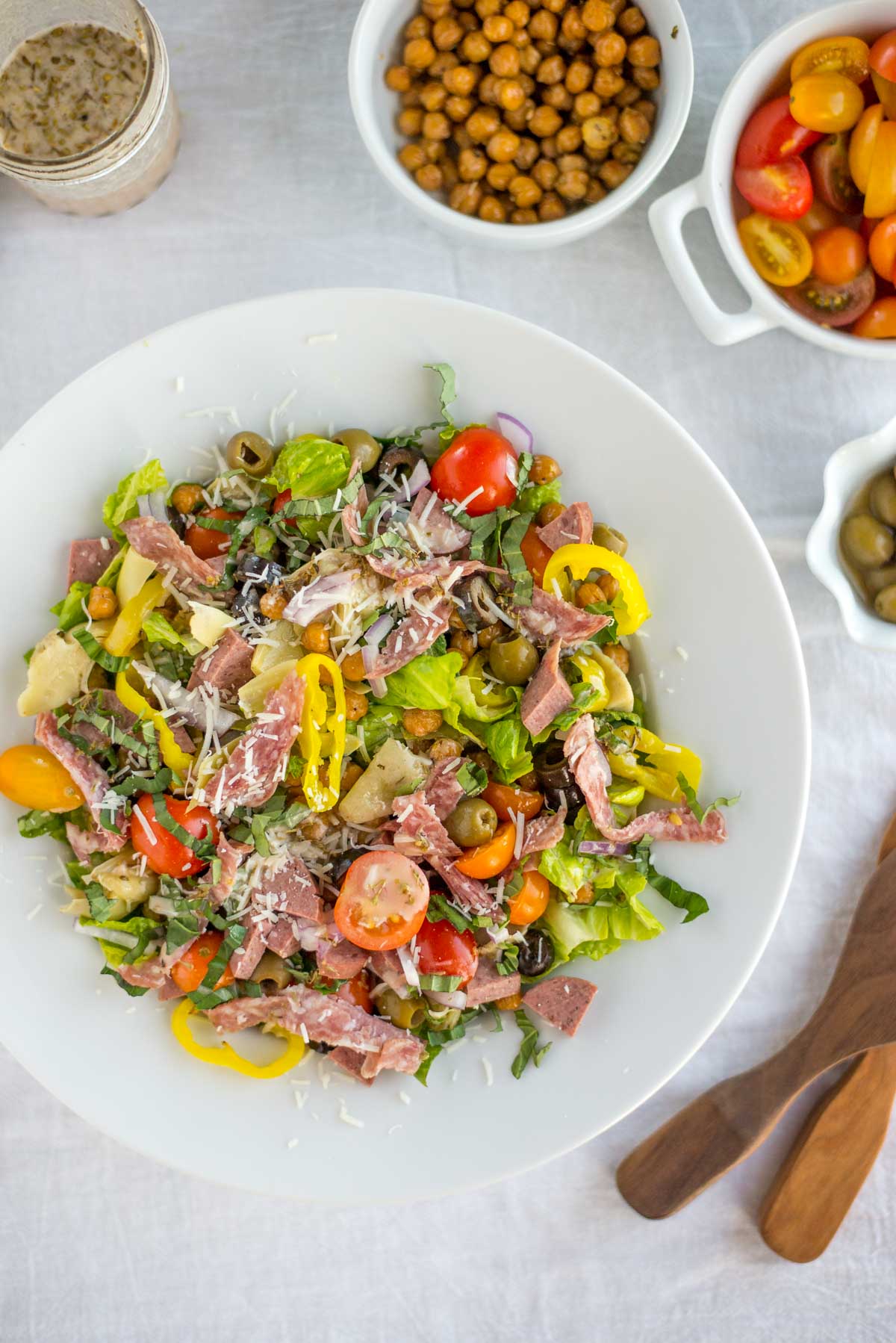 Looking for an easy and clean weeknight dinner? Look no further than this easy, family friendly Italian chopped salad. 