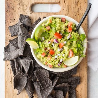 This 5 minute guacamole recipe is your answer to any meal.