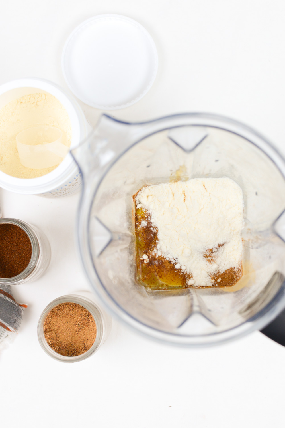 Healthy Blender Gingerbread Protein Pancakes | simplerootswellness.com #breakfast #christmas #protein