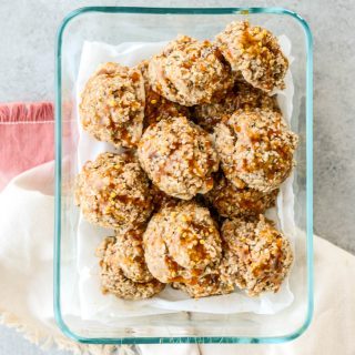 No-Bake Chai Spiced 10-Minute Fat Balls {nut-free, dairy-free, gluten-free, egg-free} | simplerootswellness.com #collagen #healthy #easy