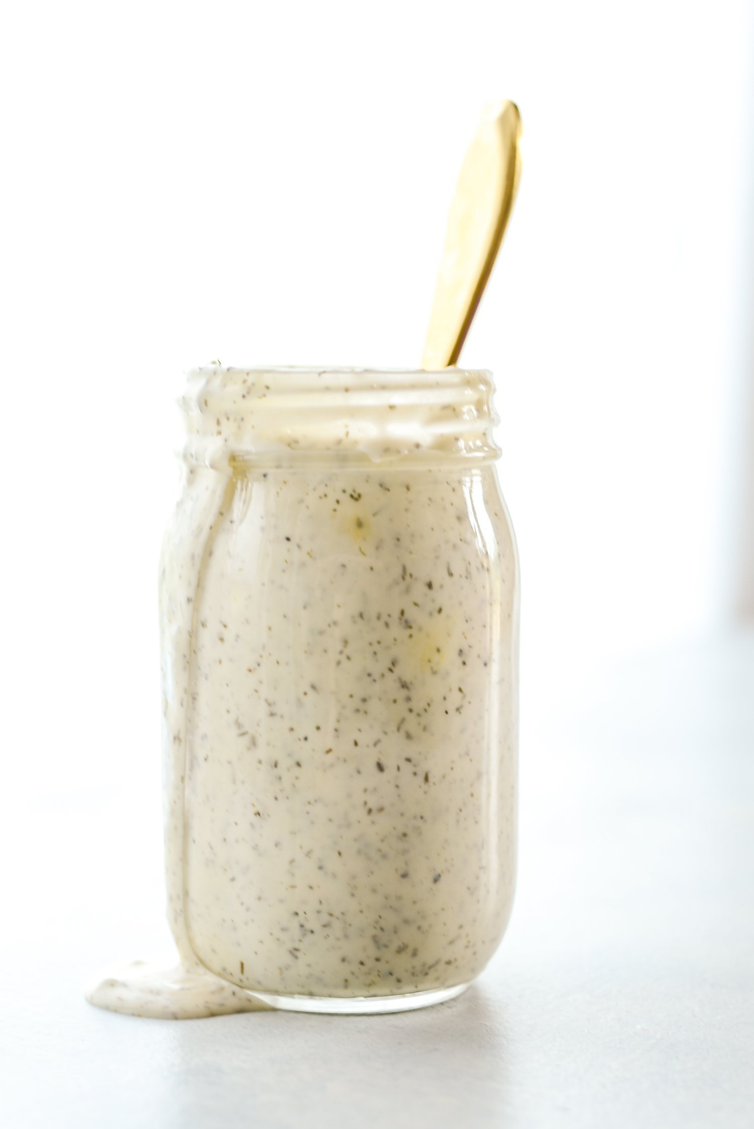 2-Minute Healthy Dairy-Free Ranch Dressing | simplerootswellness.com #ranchdressing #dairyfree #whole30 #paleo #healthy #easy